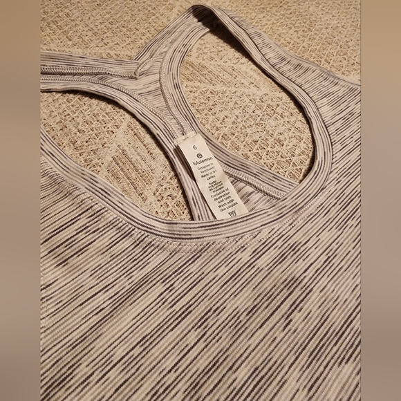 LULULEMON | Cool Racerback Tank - Picture 3 of 5